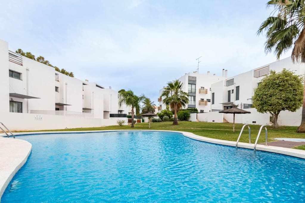 Apartamento Moderno Tranquilo Con Piscina Y Jardin เดเนีย ภายนอก รูปภาพ